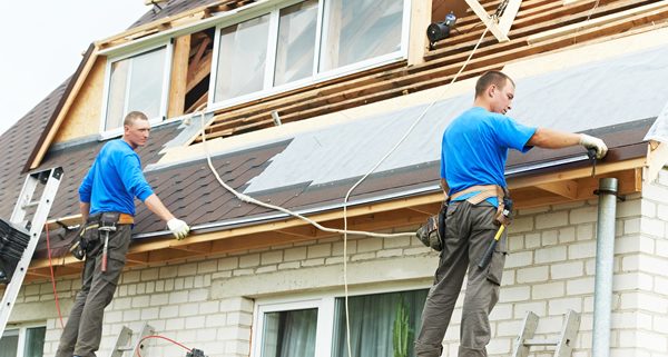Hire a Contractor for a Roof Job
